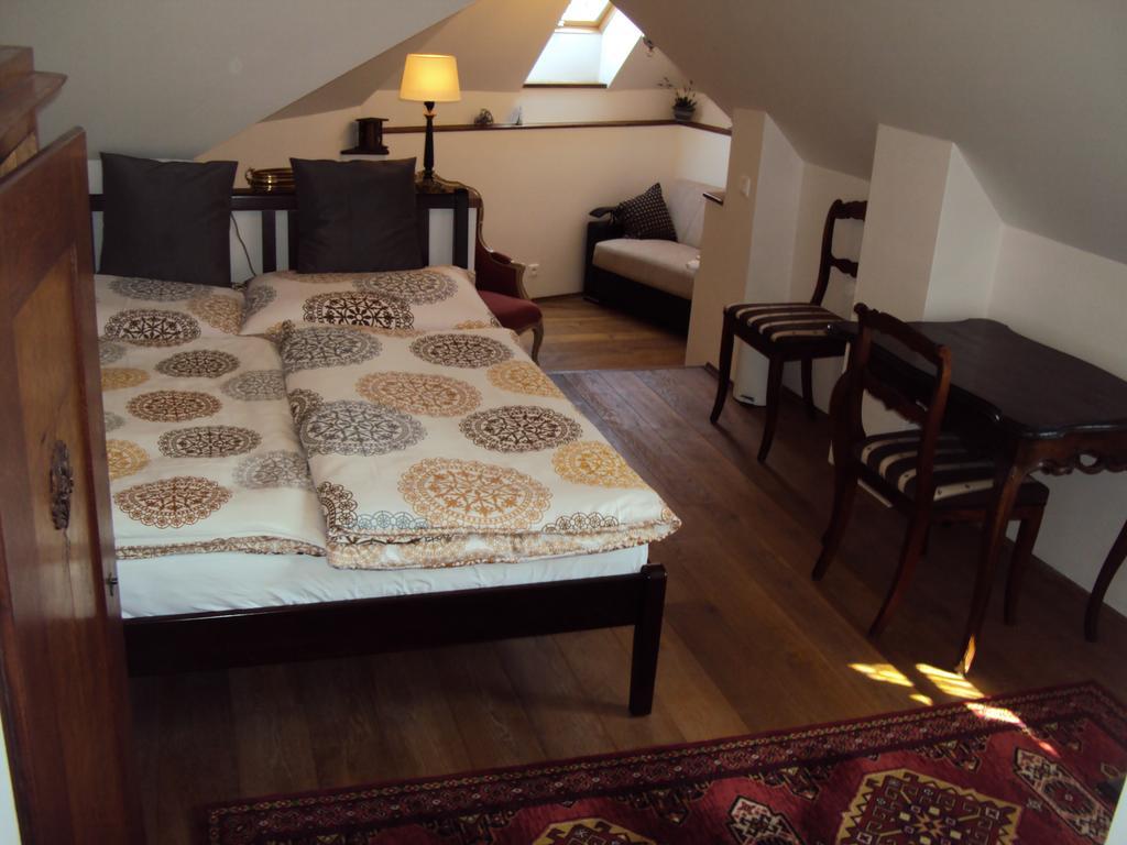 Castle Kastiel Kotesova Apartment Bilik gambar