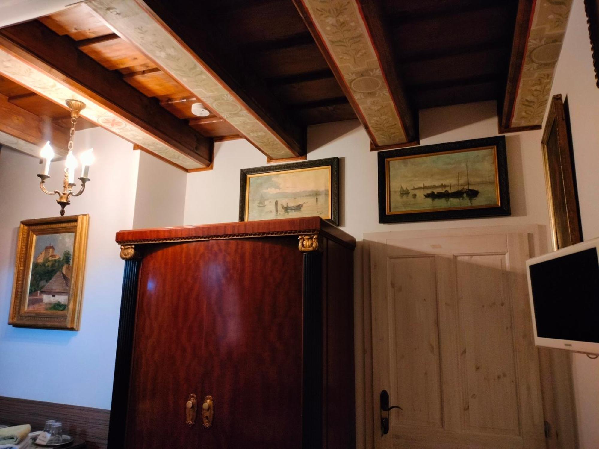 Castle Kastiel Kotesova Apartment Luaran gambar